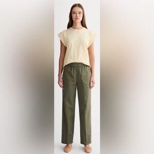 NWT - Everlane Easy Pant in Kalamata (Size sold out on Everlane website)